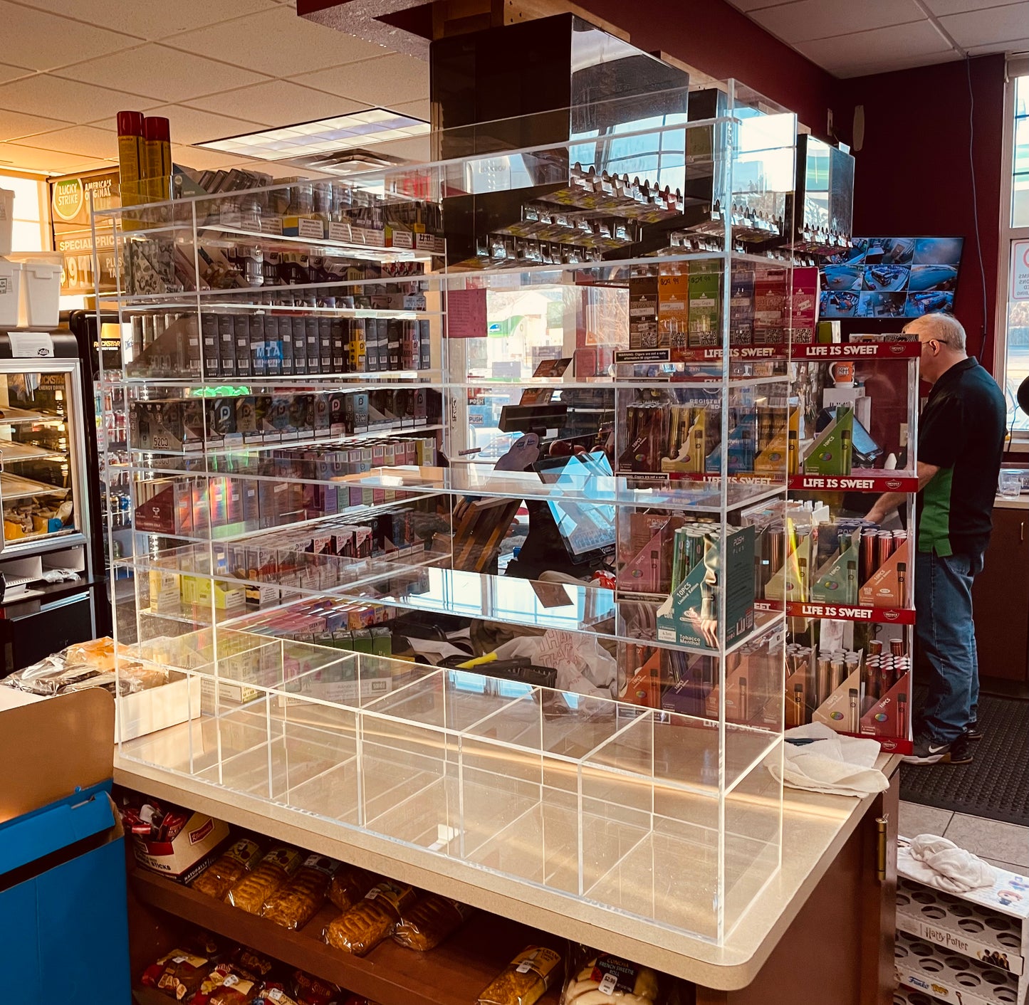 Vape Display 46" x 50" (8 tier)